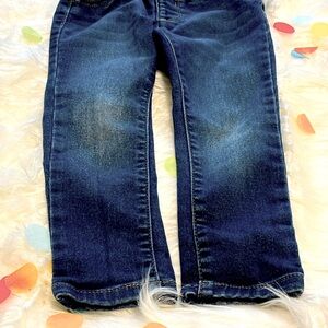 Children’s place girls size 3T legging denim jeans.